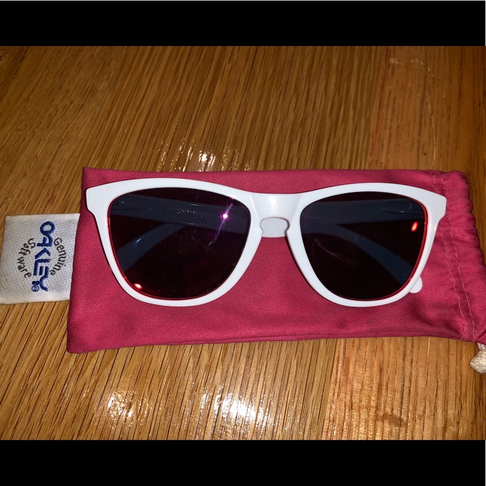 Oakley Frogskins Sunglasses